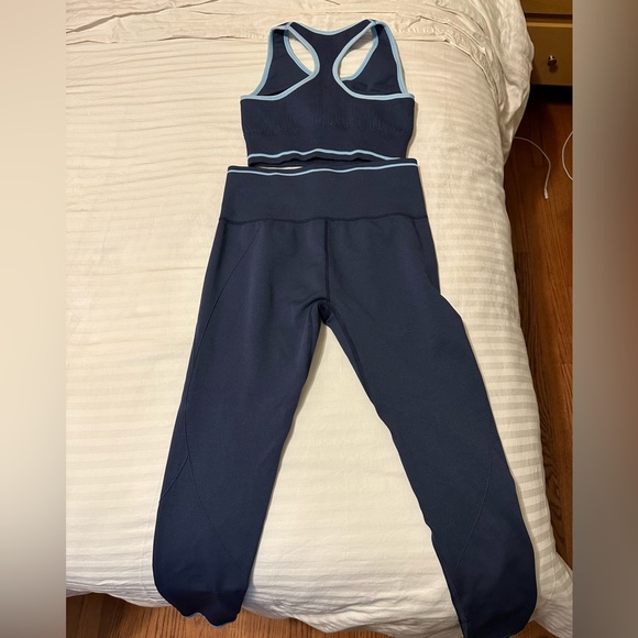 SoulCycle Rib Knit Set - Picture 2 of 2